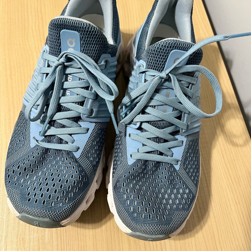 On Cloud Slate Blue Sneakers Women 7.5 Cloudswift 4 - Picture 9 of 15